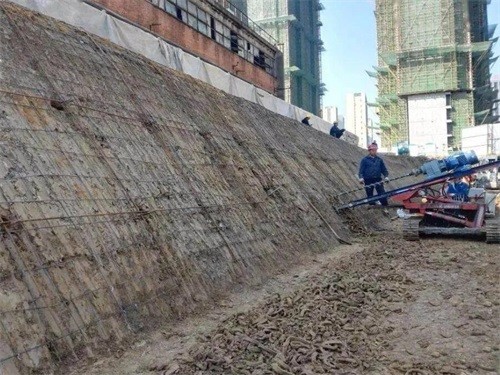 延川建筑边坡支护